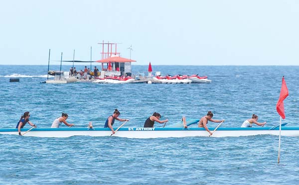 Hawaiian Canoe Club Water